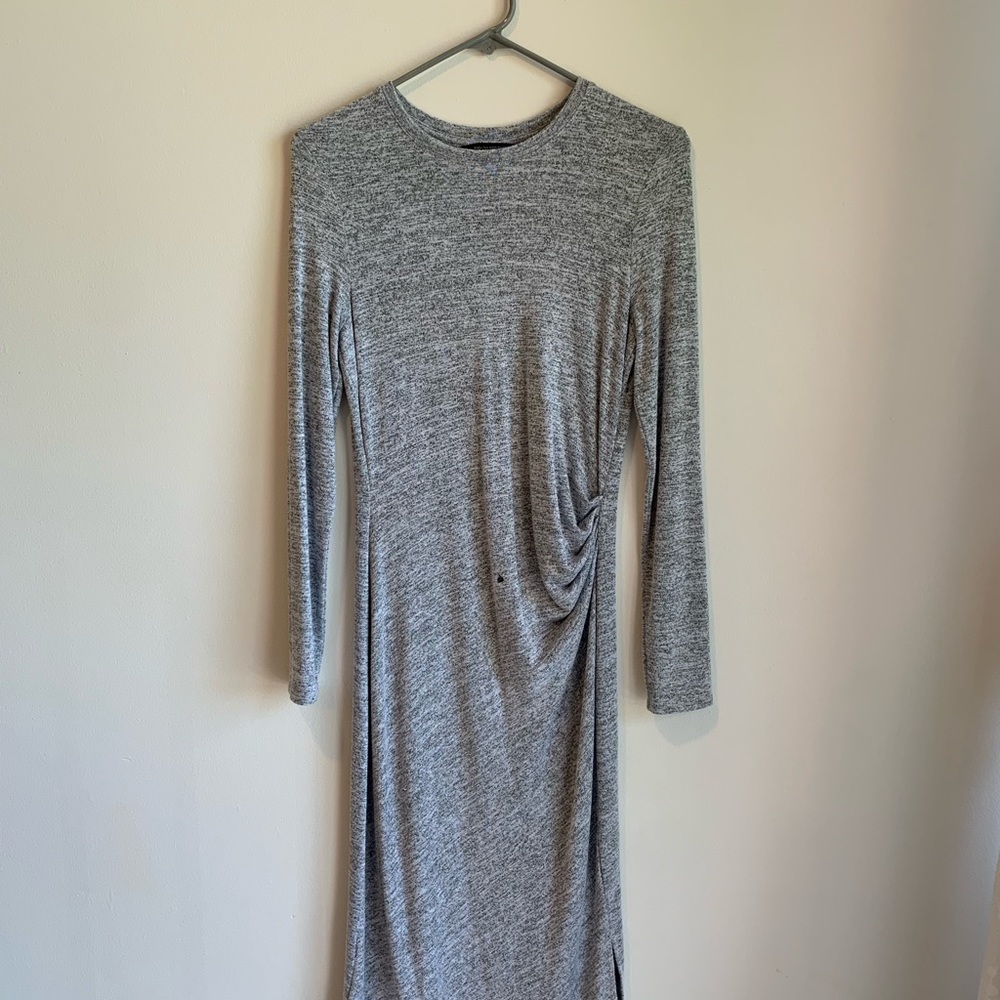 Dress - Picture 3 of 4